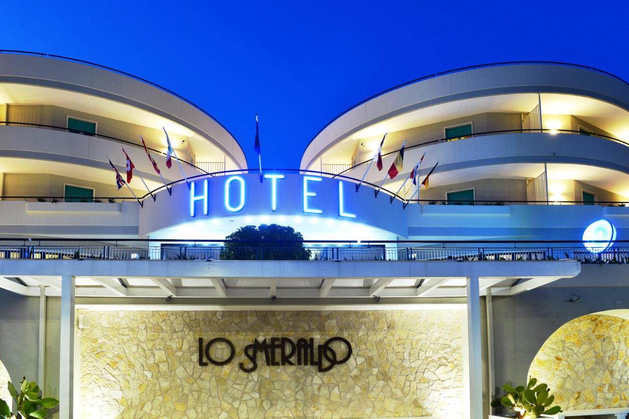 Hotel Lo Smeraldo Cisternino Zewnętrze zdjęcie